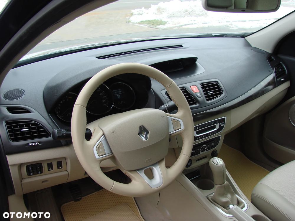 Renault Fluence - 9