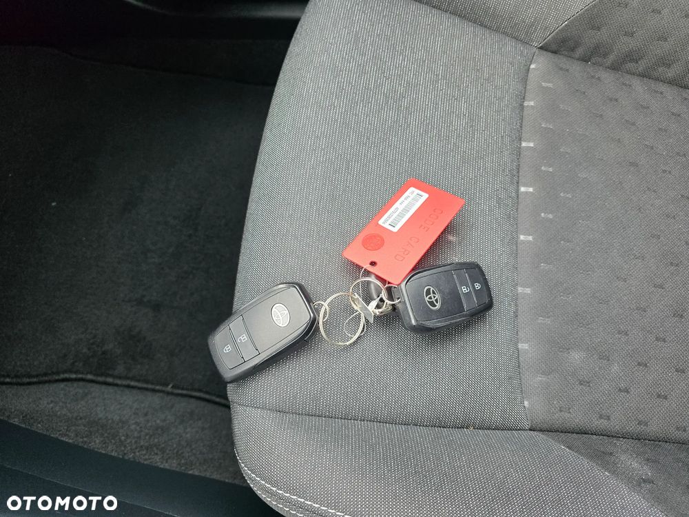 Toyota Corolla 1.8 Hybrid Comfort - 27