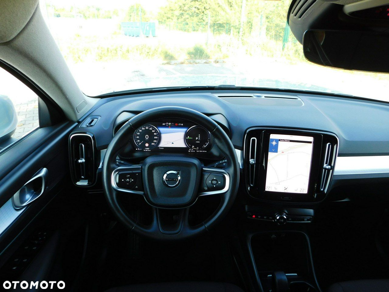 Volvo XC 40 - 15
