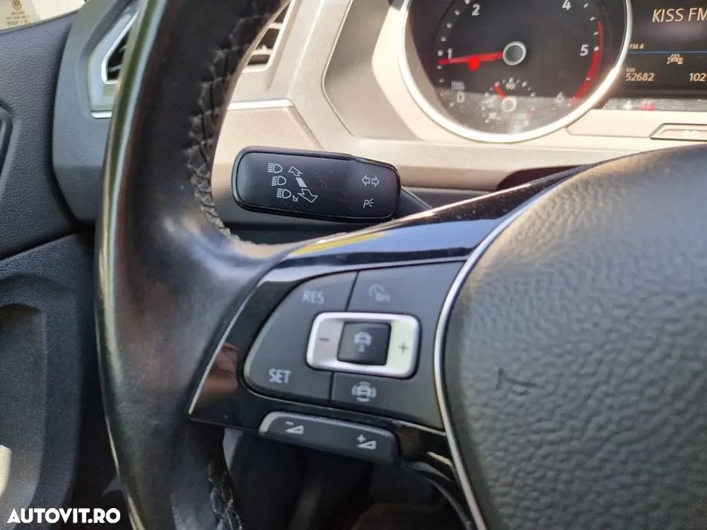 Volkswagen Tiguan - 19