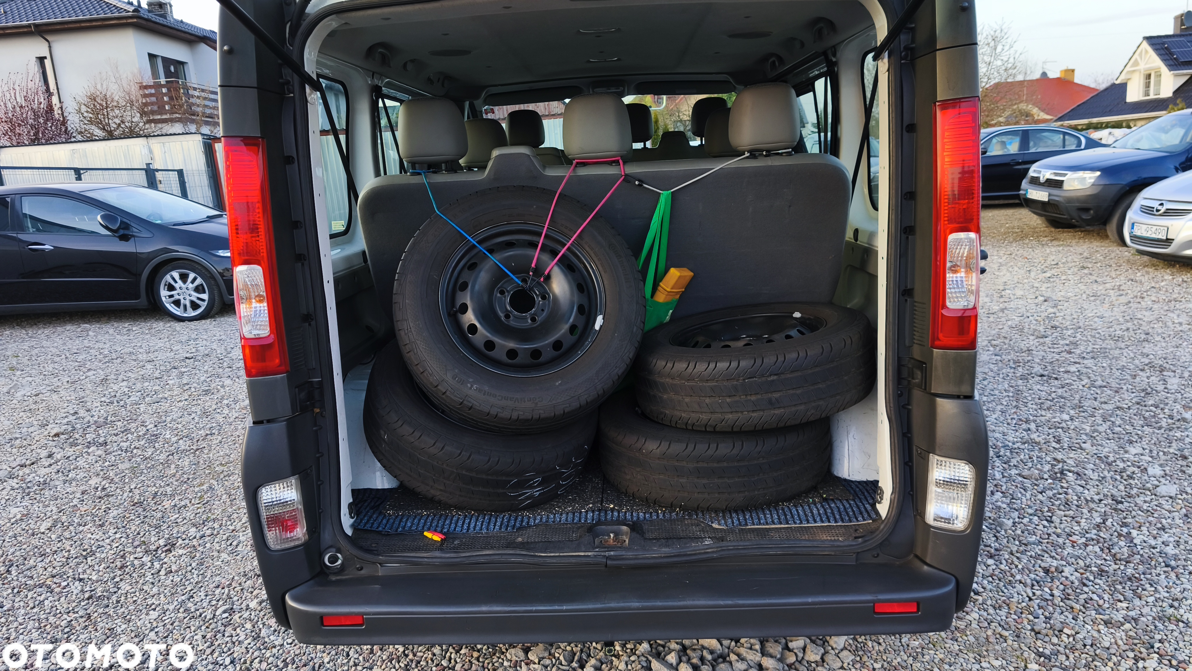Renault Trafic - 32