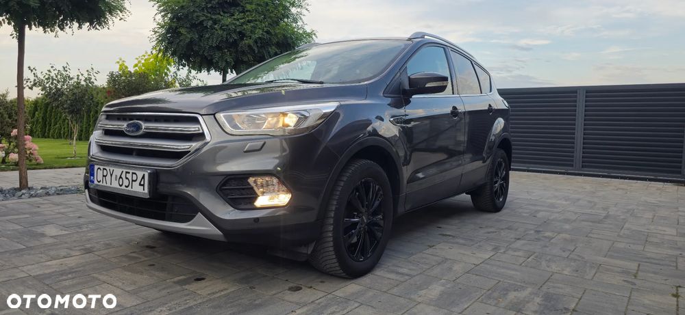 Ford Kuga 1.5 EcoBoost 2x4 Business Edition - 1