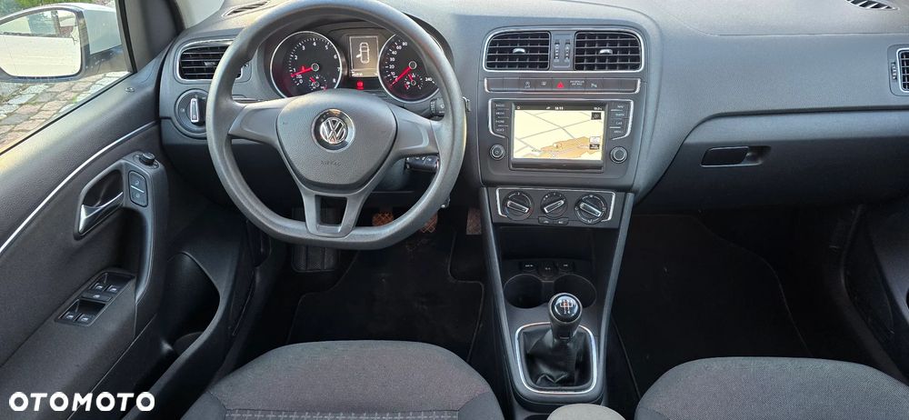 Volkswagen Polo 1.2 TSI (Blue Motion Technology) Highline - 17