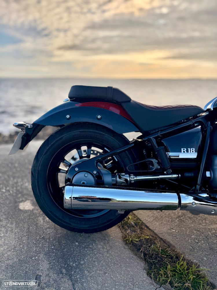 BMW R 18 Roland Sands - 25