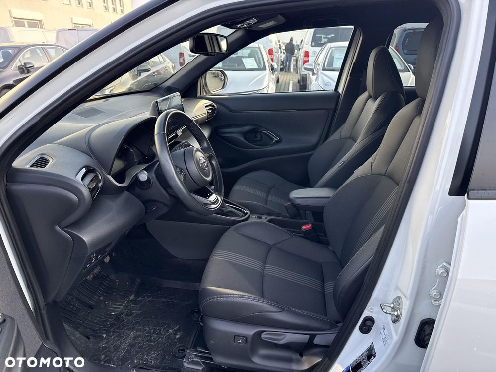 Toyota Yaris Cross Hybrid 1.5 Adventure - 16