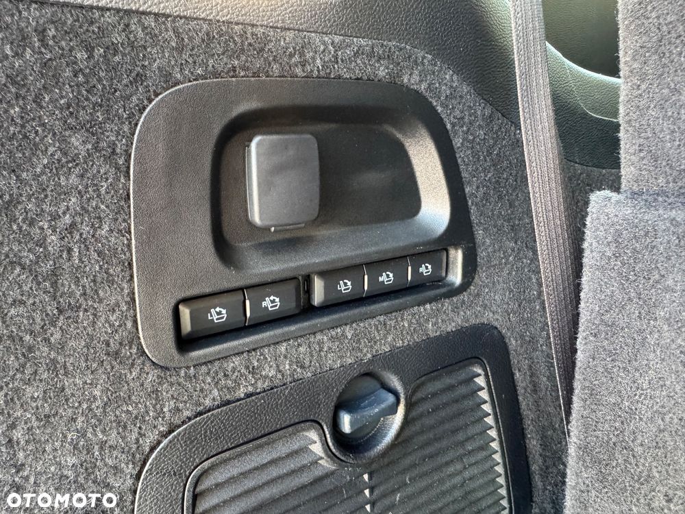 Ford Galaxy 2.0 EcoBlue Titanium - 16