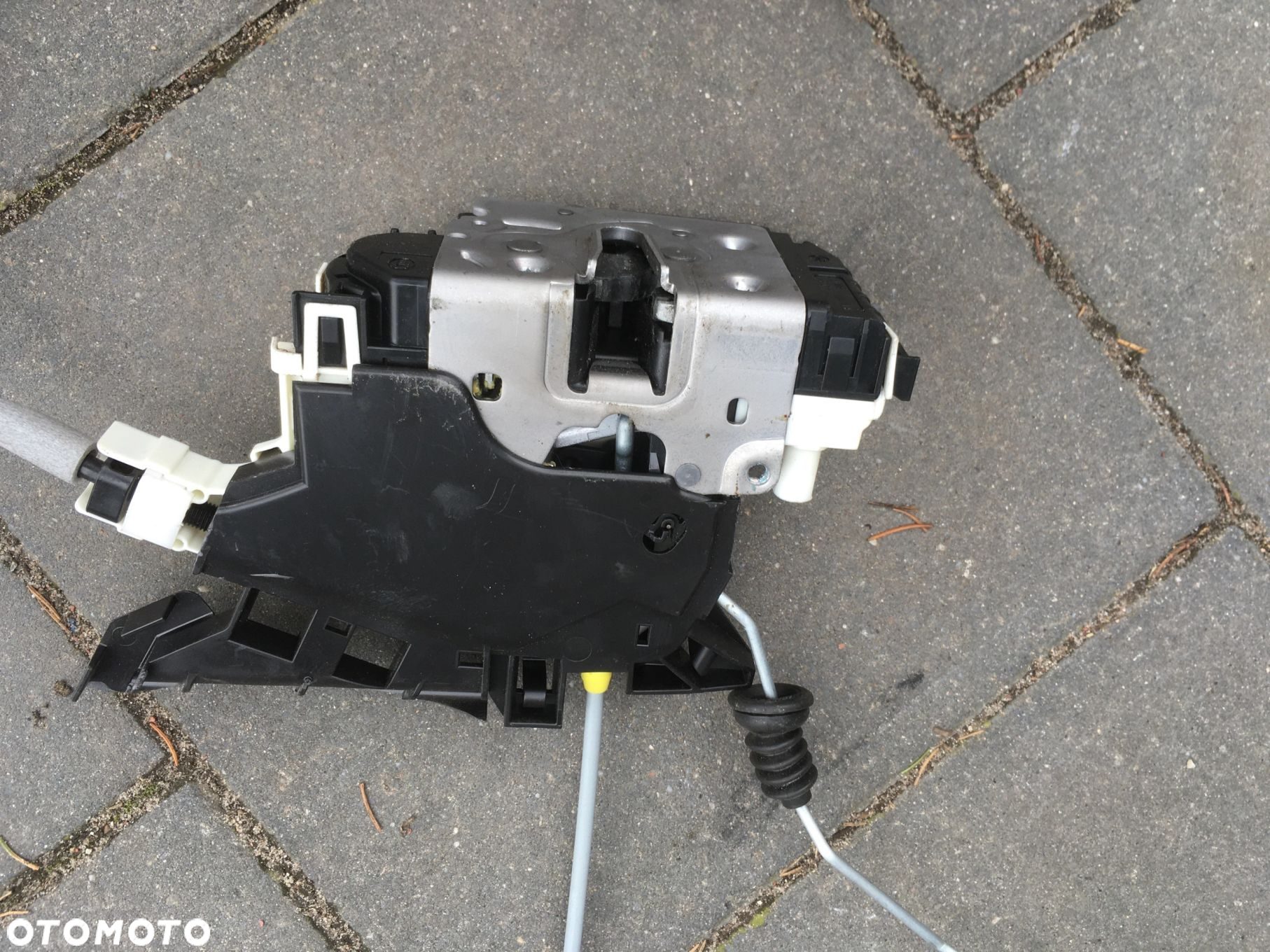 MERCEDES W166 ZAMEK DRZWI LEWY PRZÓD A2047601534 - 5