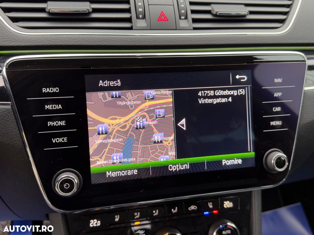 Skoda Superb 2.0 TDI 4X4 DSG Laurin & Klement - 35