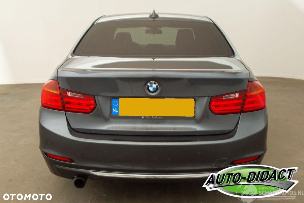 BMW Seria 3 - 14
