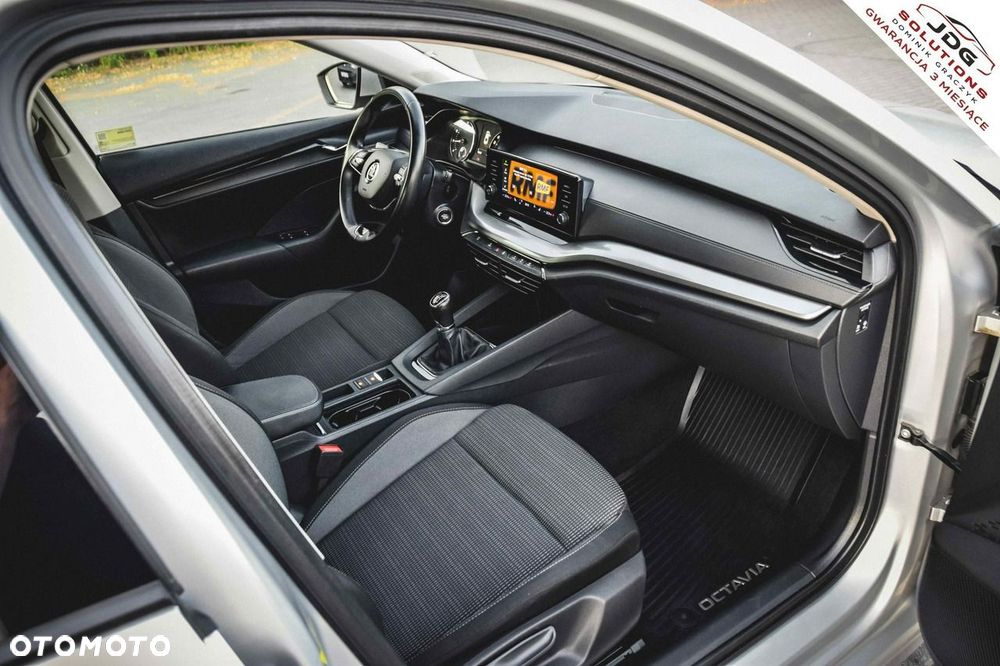 Skoda Octavia 1.5 TSI ACT Ambition - 30