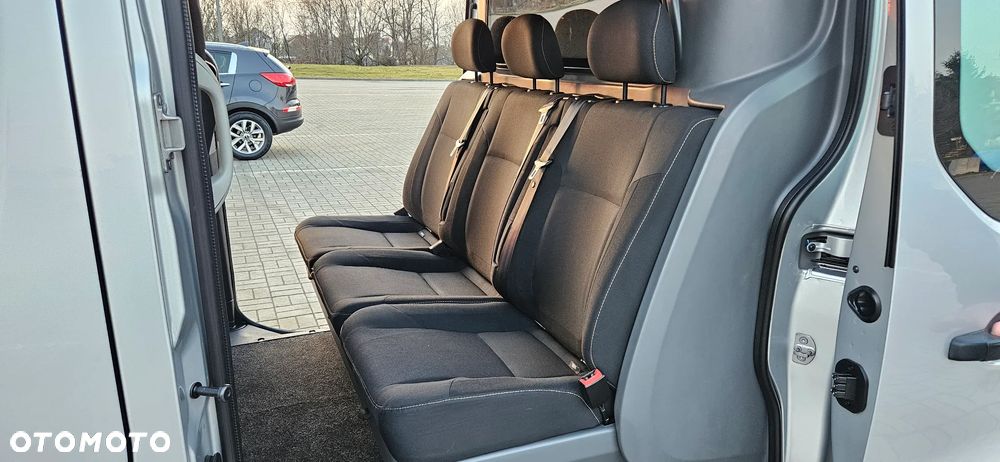 Renault TRAFIC - 8