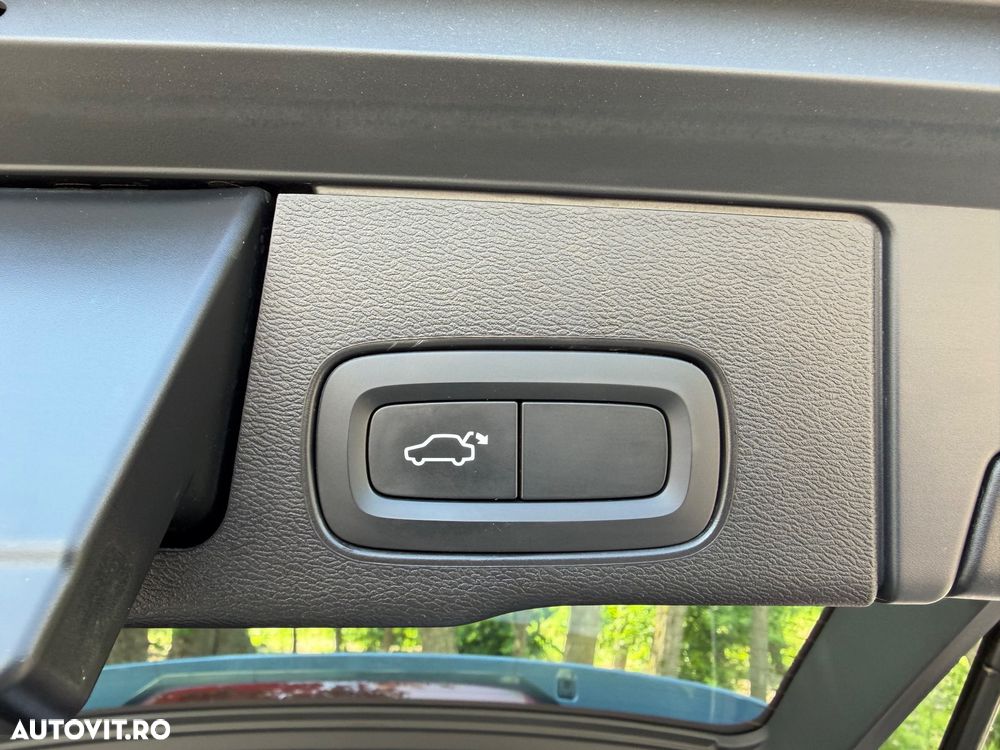 Volvo XC 60 Recharge T8 Twin Engine eAWD Inscription - 18