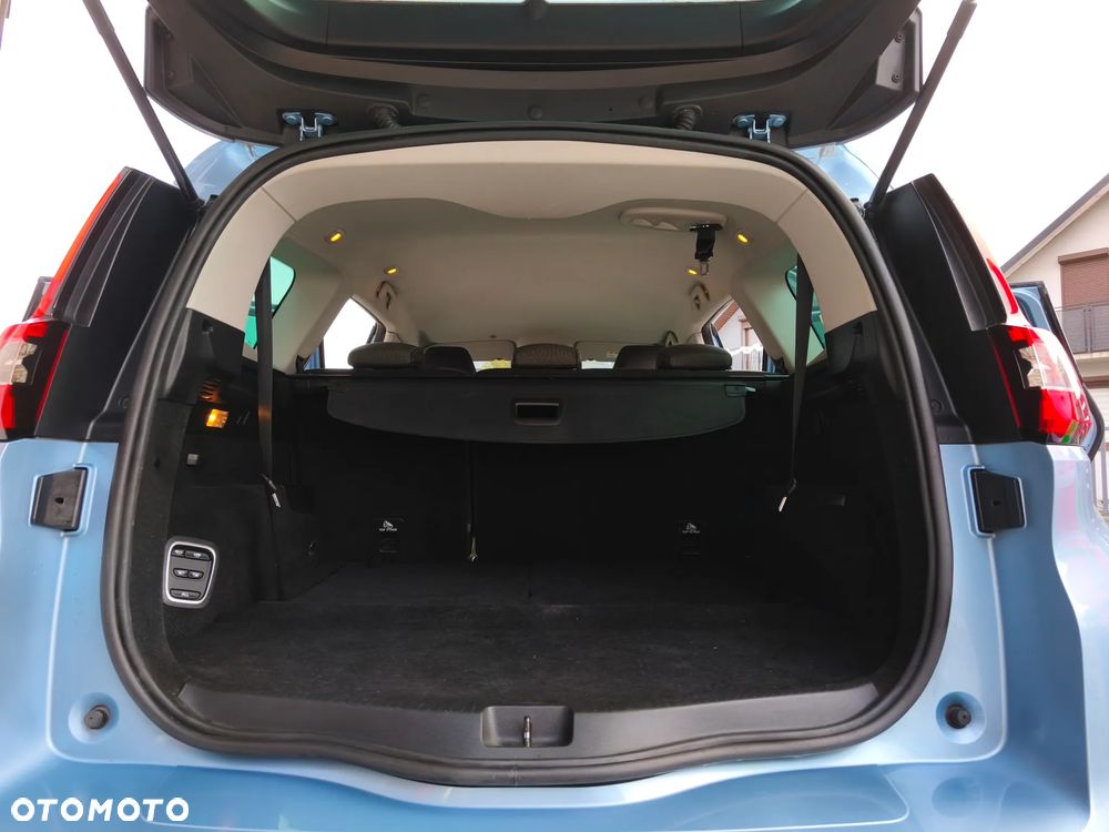 Renault Grand Scenic - 5