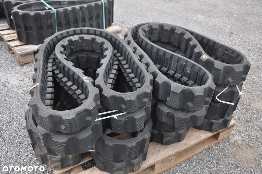Gasienica gumowa 250x48,5x76 - 1