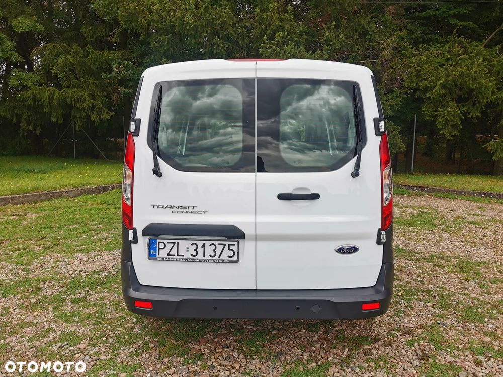 Ford Transit Connect - 17