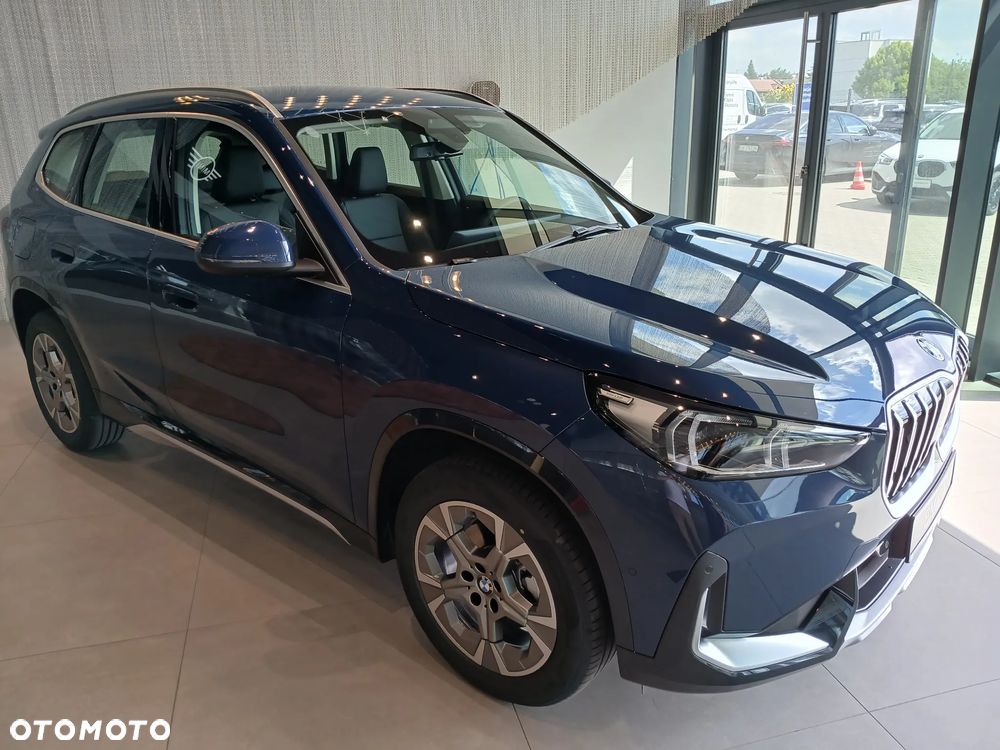 BMW X1 sDrive18i xLine - 2