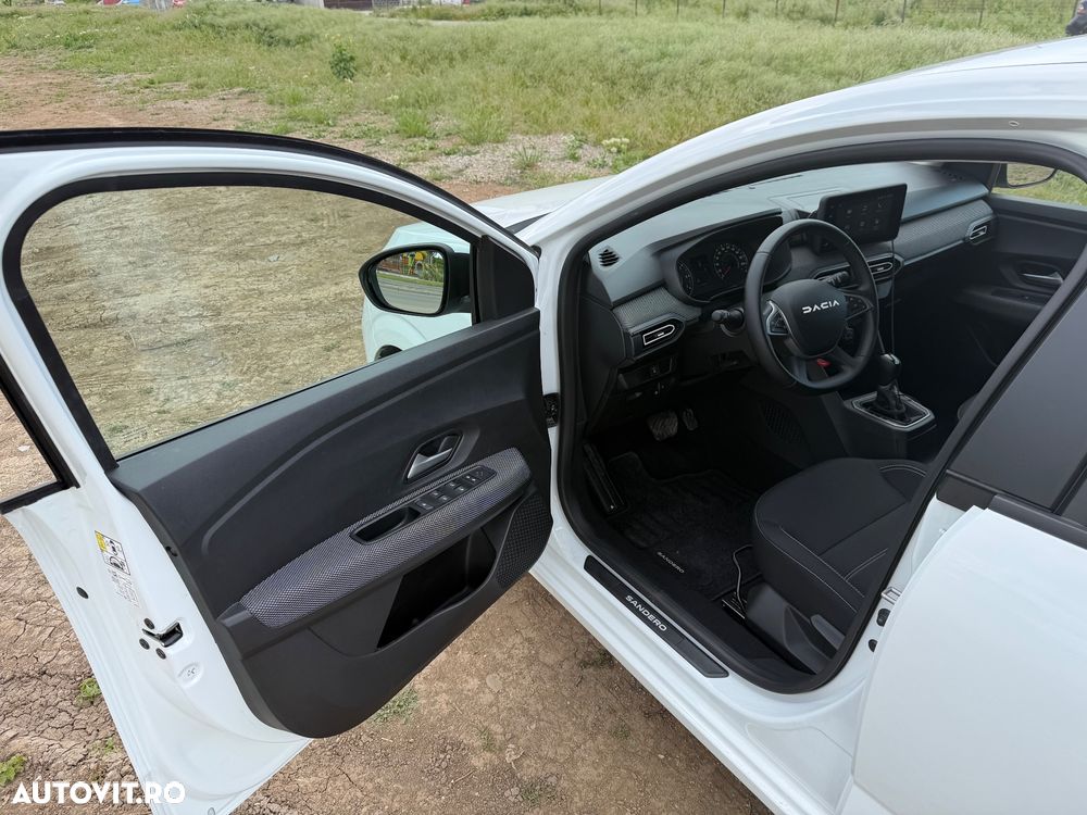 Dacia Sandero TCe 90 CVT Comfort - 9