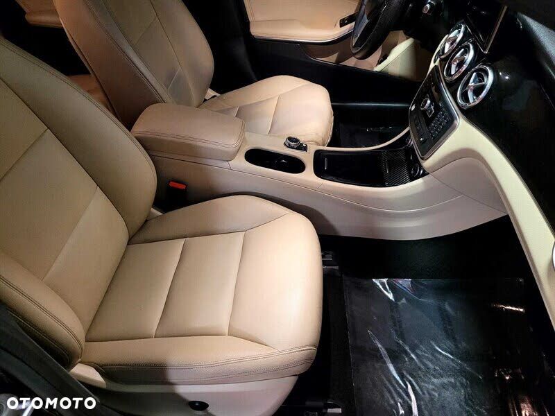 Mercedes-Benz CLA 250 7G-DCT Edition 1 - 7