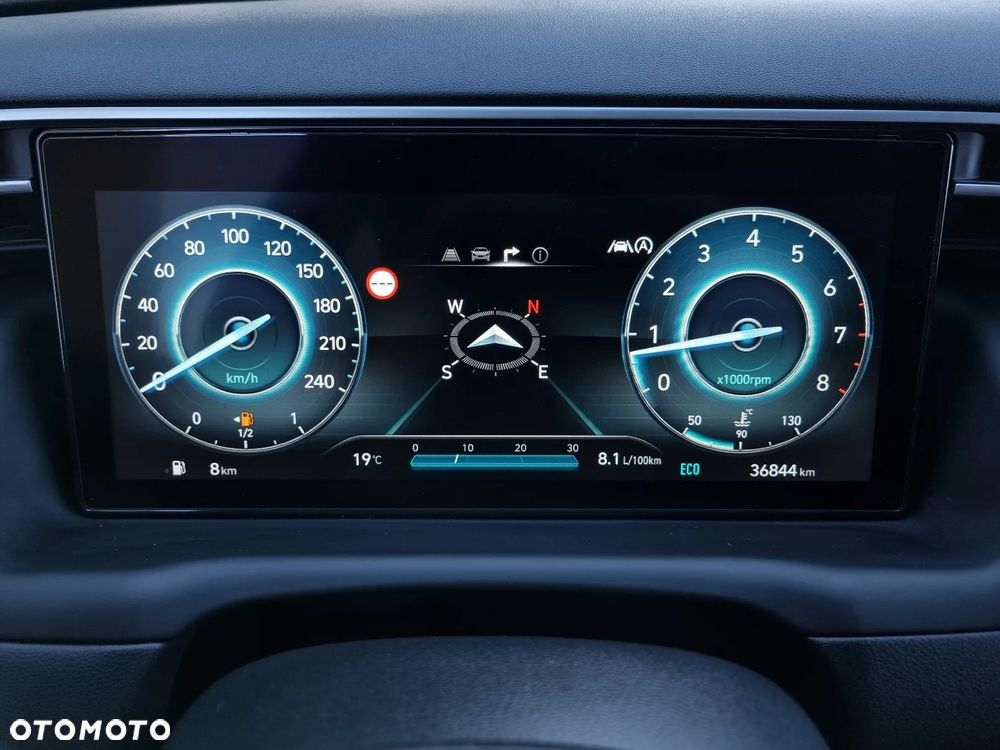 Hyundai Tucson - 8