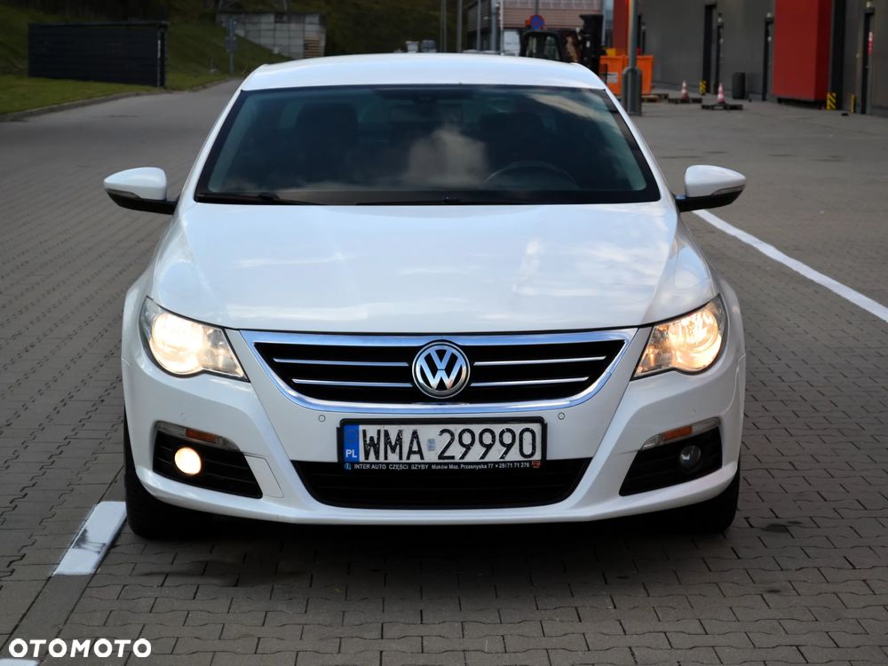 Volkswagen Passat CC 2.0 TDI DSG Exclusive - 34