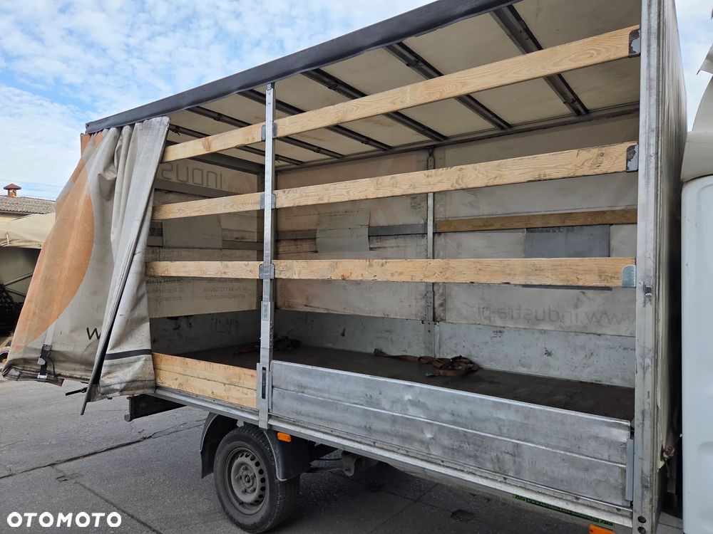 Ford Transit 2.0 TDCi 130KM M6 FWD - 28
