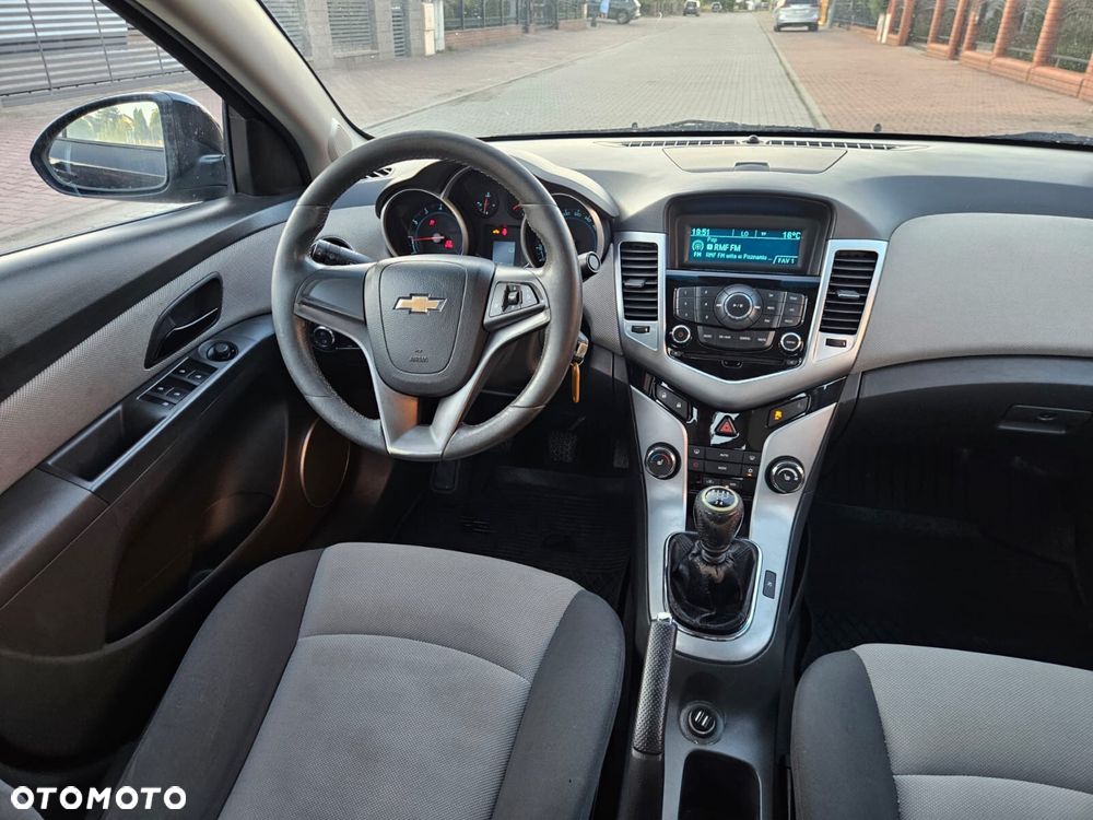 Chevrolet Cruze - 7