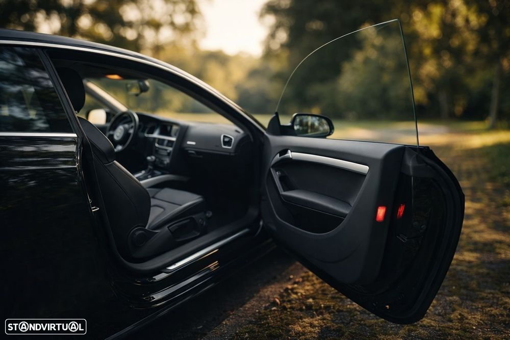 Audi A5 2.0 TDI Multitronic S-line - 29