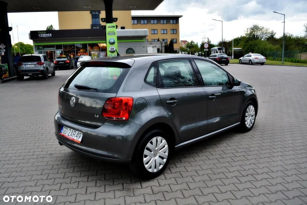 Volkswagen Polo 1.4 DSG Comfortline - 5
