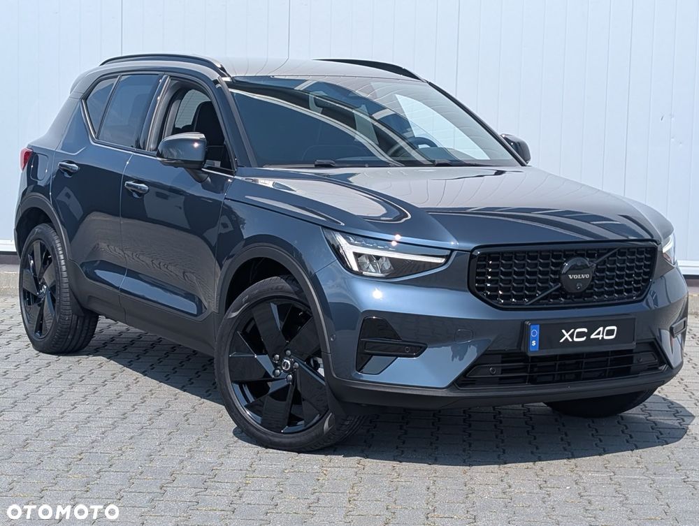 Volvo XC 40 B4 AWD Ultimate Dark - 5