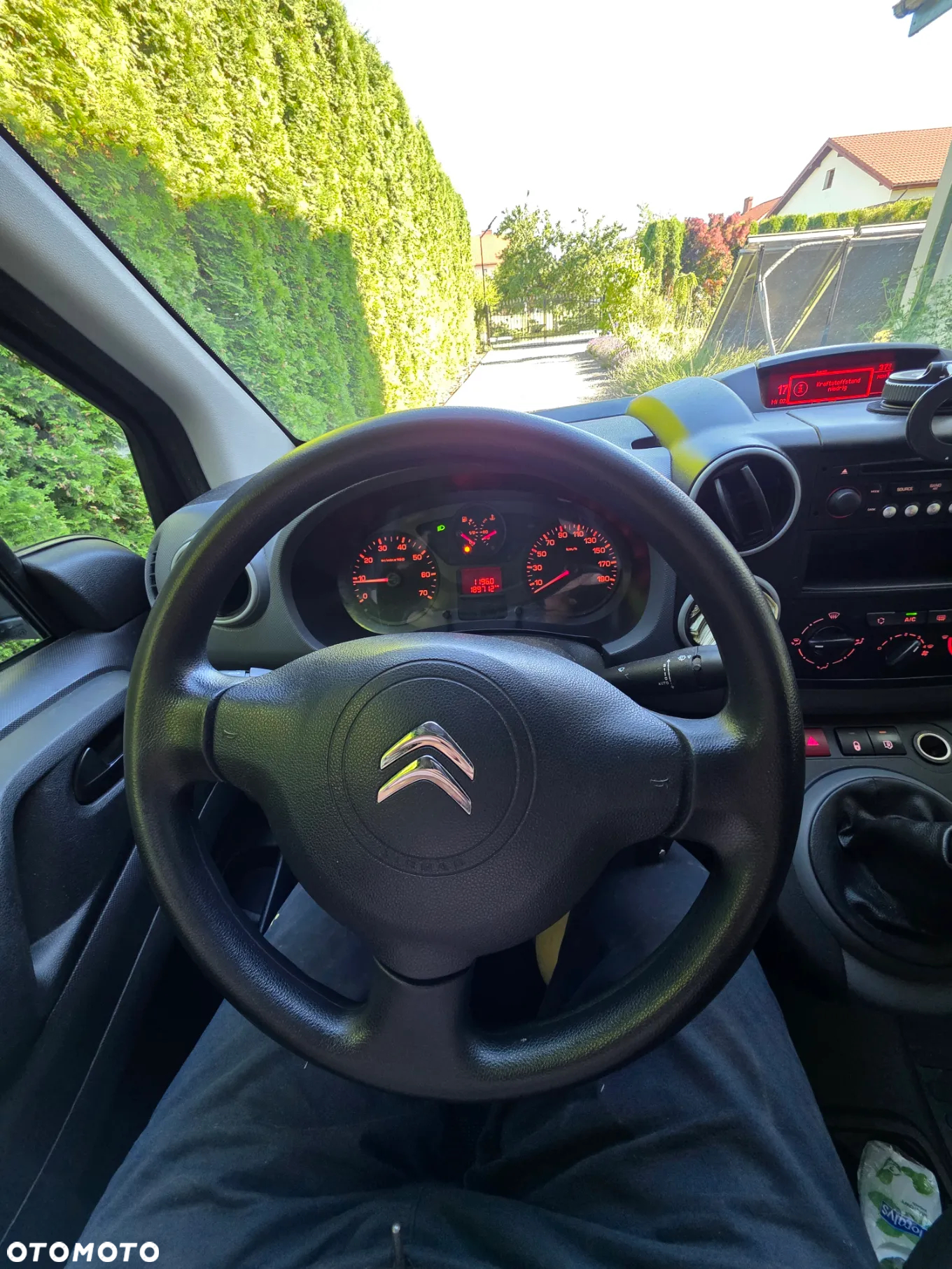 Citroën BERLINGO - 21