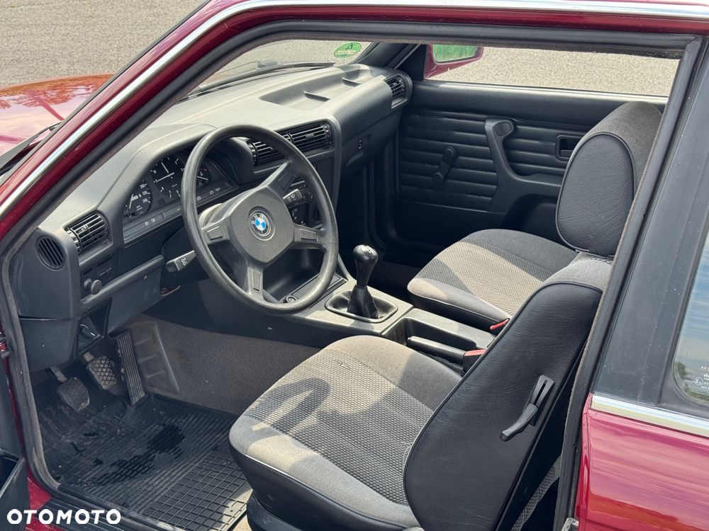 BMW Seria 3 316i - 6