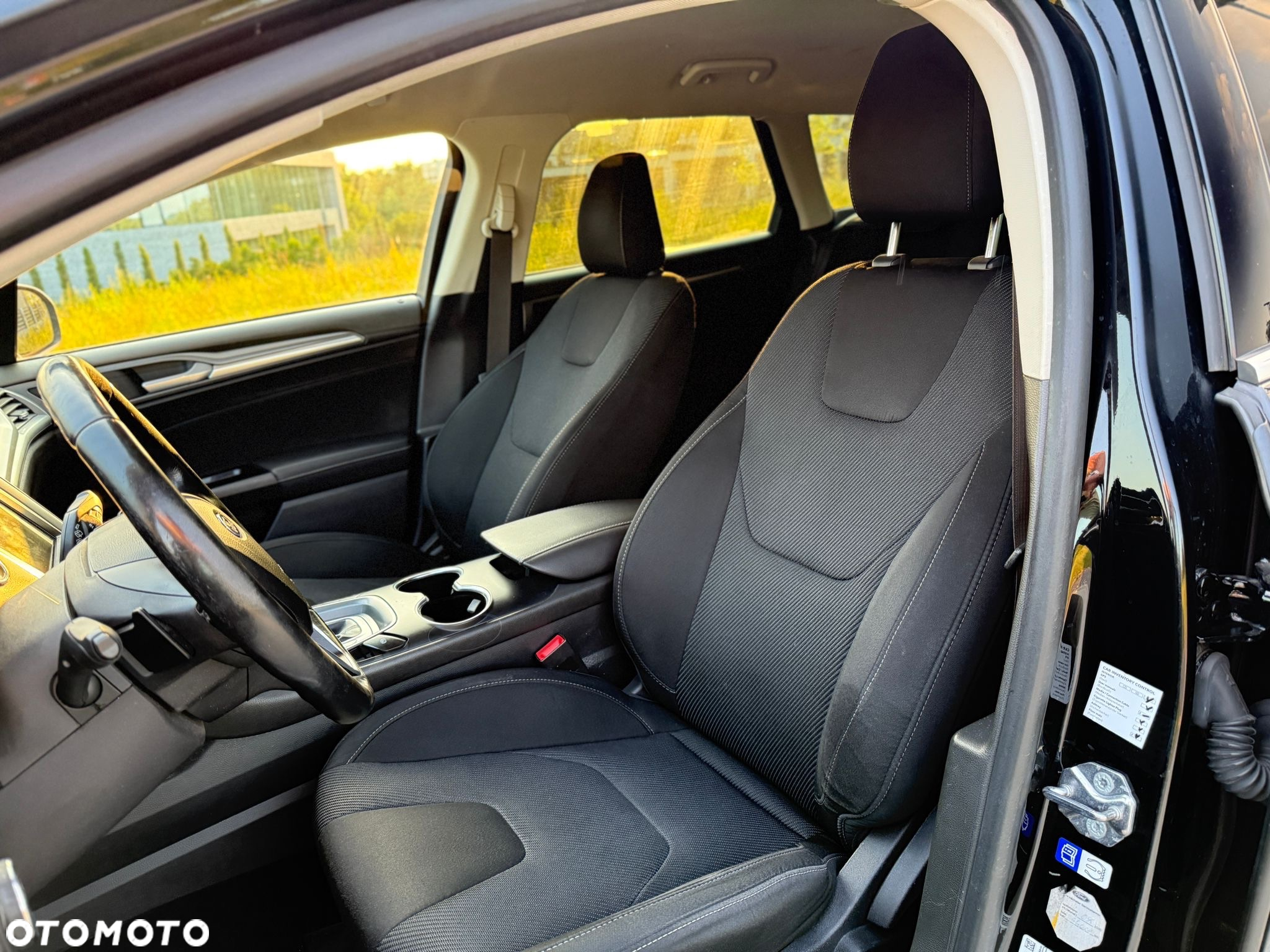 Ford Mondeo 2.0 TDCi Titanium PowerShift - 6