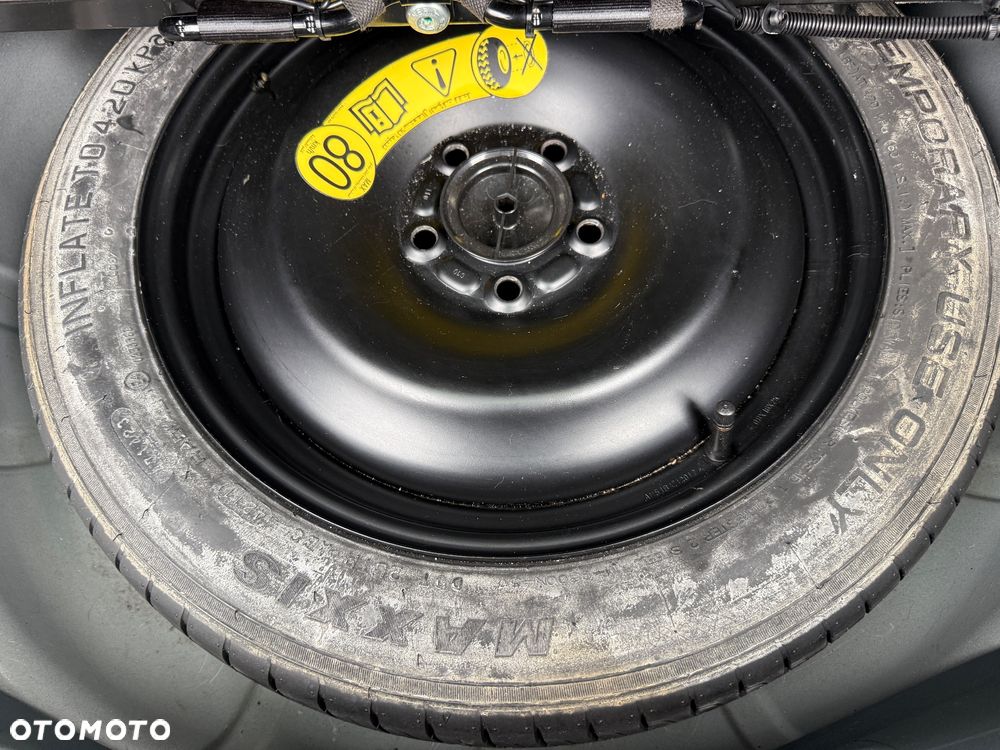 Ford Grand C-MAX 2.0 TDCi Titanium - 17