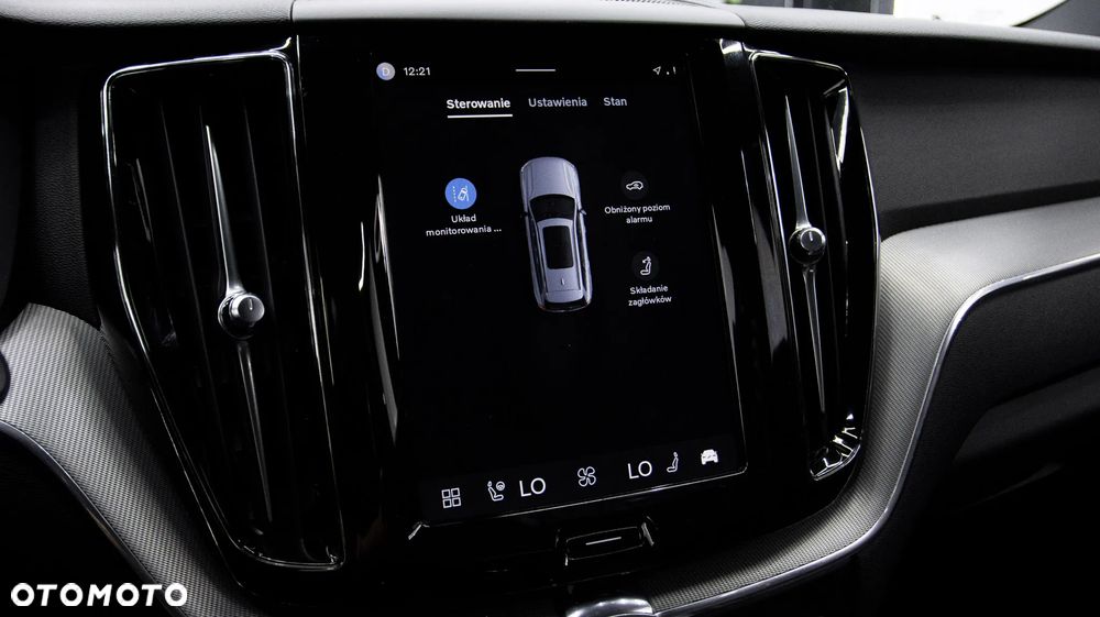 Volvo XC 60 B4 B R-Design - 28