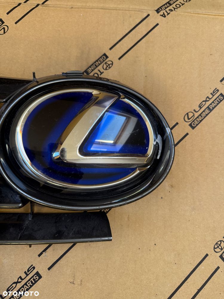 Znaczek przedni Lexus RX450h 16-22r. NR. 53141- 48100. - 1