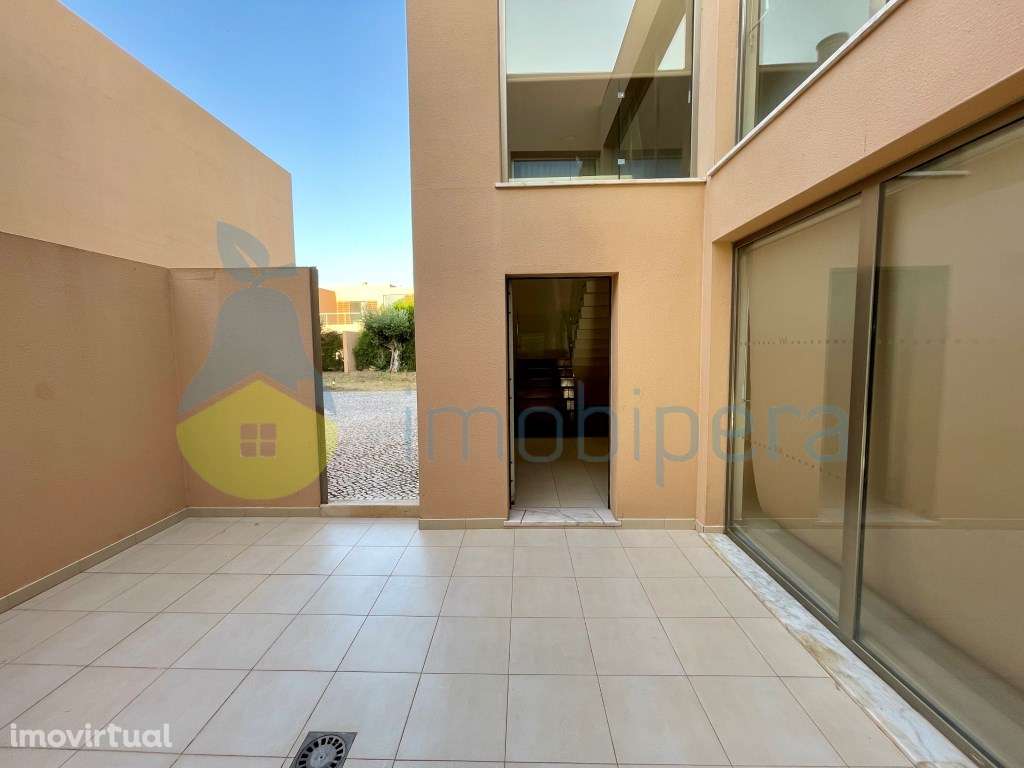 Moradia T4 na Herdade dos Salgados - Grande imagem: 3/37