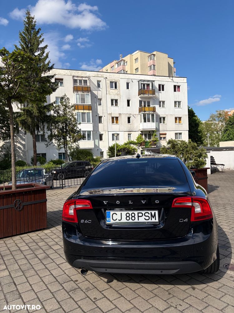 Volvo S60 D4 Start-Stop Momentum - 4