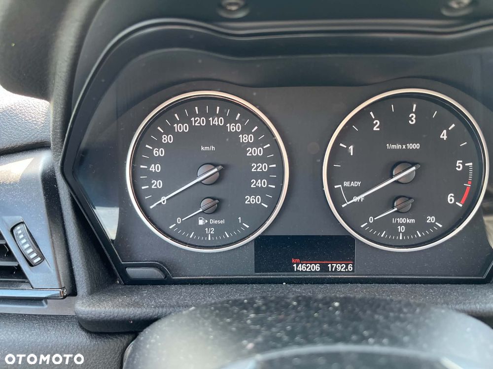 BMW Seria 2 218d GT - 8