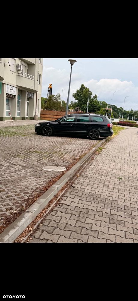 Volkswagen Passat 2.0 TDI DPF Sportline - 3