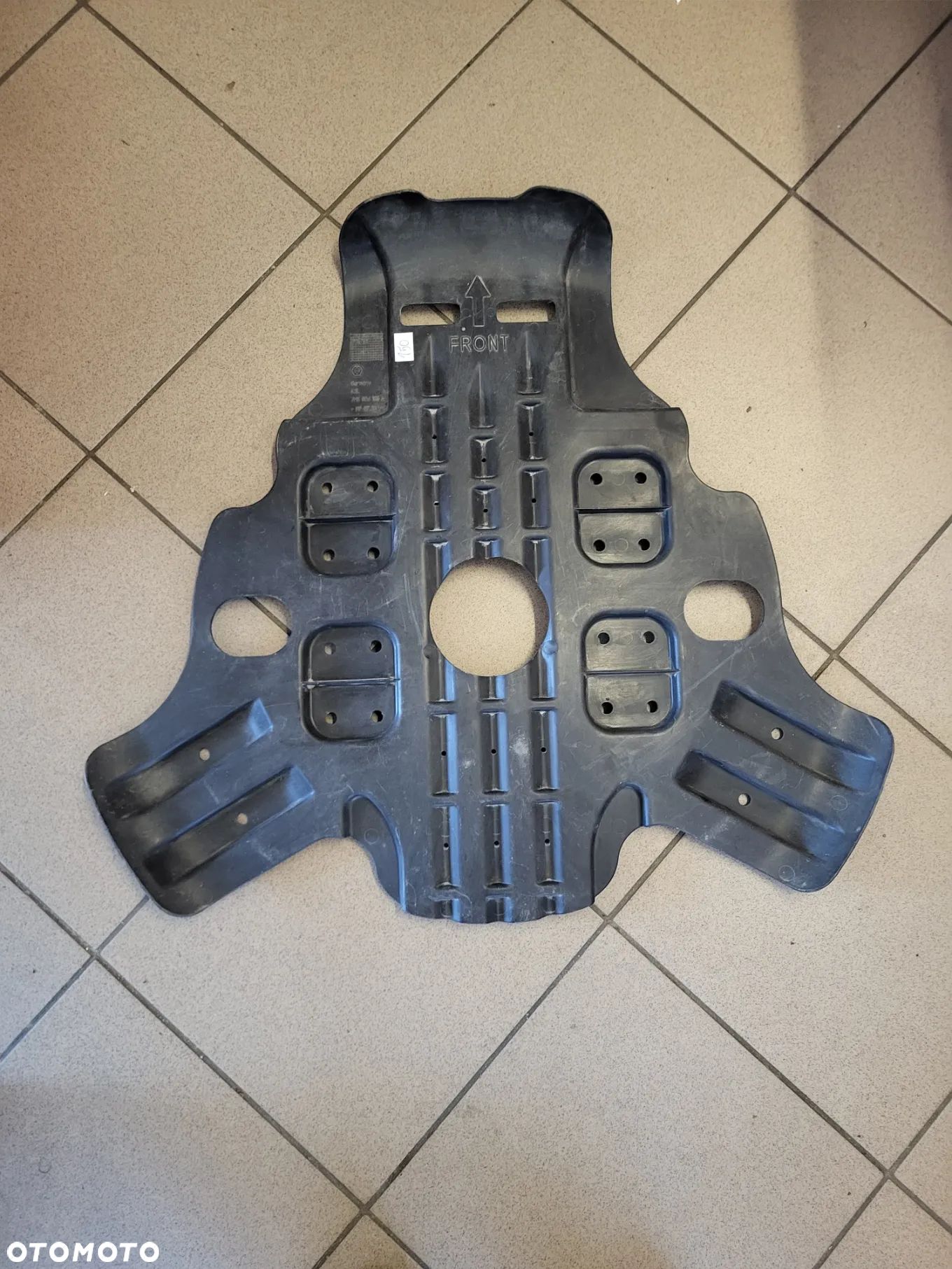 OSŁONA KOŁA ZAPASOWEGO VOLKSWAGEN MULTIVAN T5 7H5806185A - 1