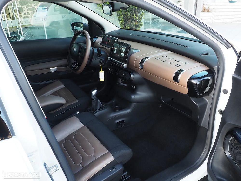 Citroën C4 Cactus Pure Tech 110 Stop&Start Shine - 17