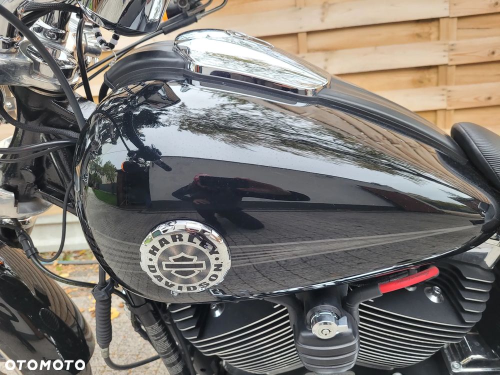 Harley-Davidson FXSB Breakout - 17