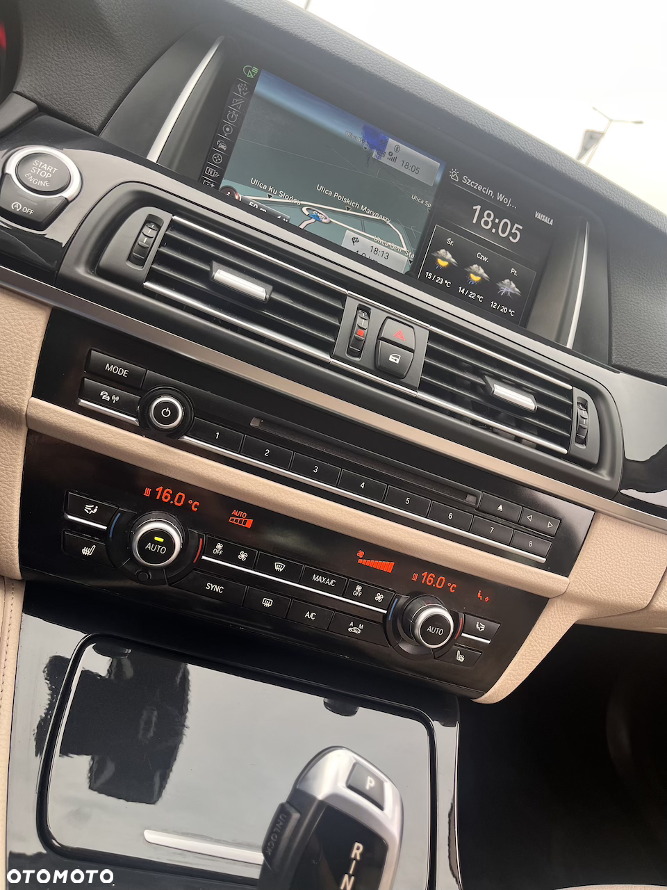 BMW Seria 5 520d xDrive - 13