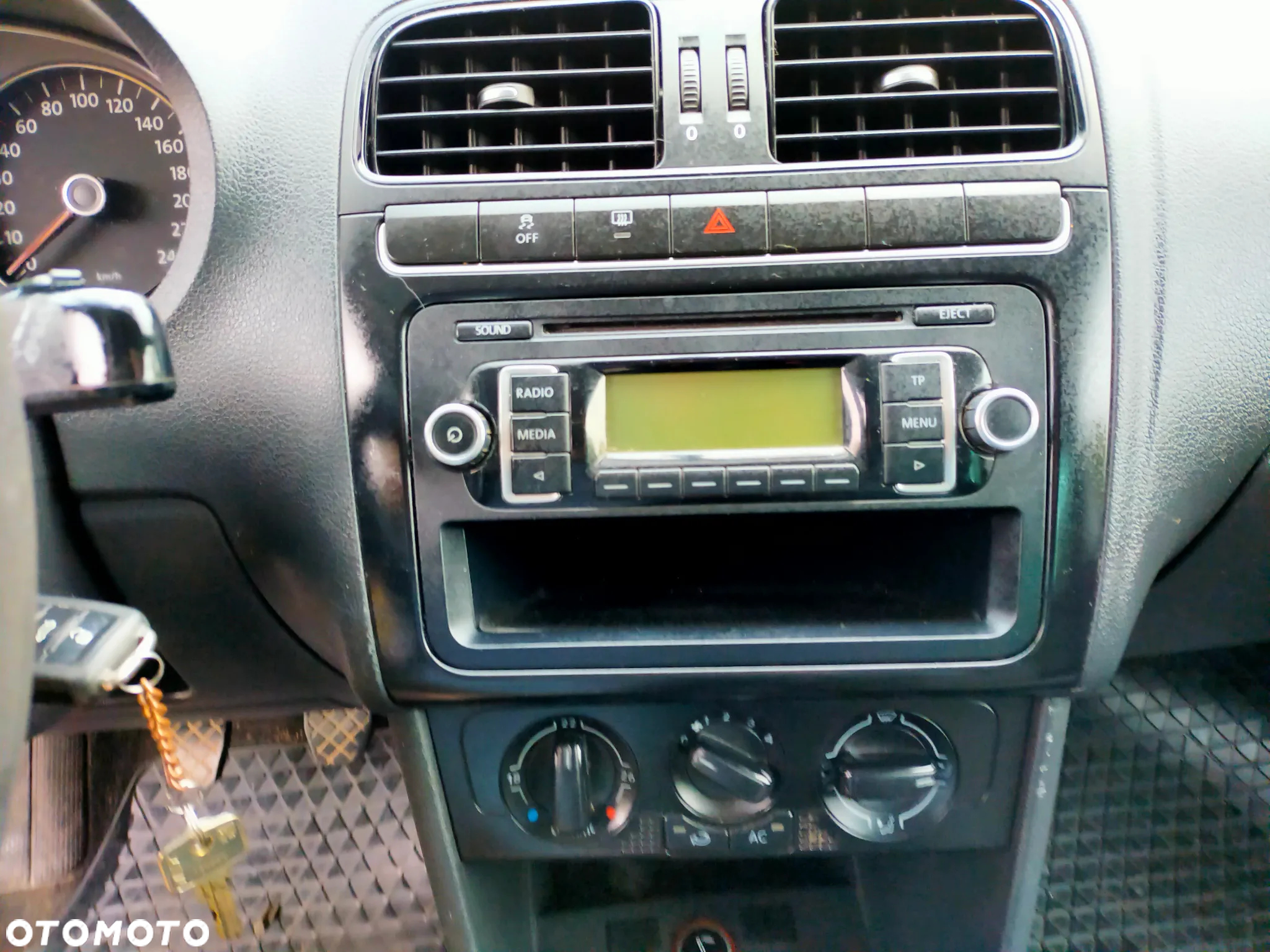 Volkswagen Polo 1.4 FSI Comfortline - 7