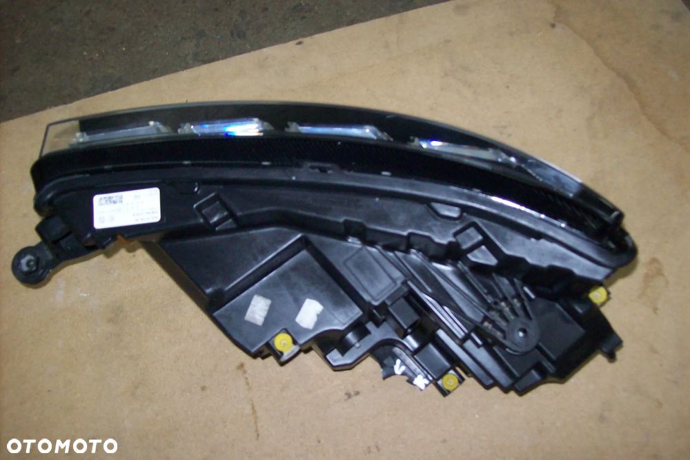 LAMPA PRZEDNIA  PRAWA EUROPA FUUL LED SKODA KAMIQ - 5