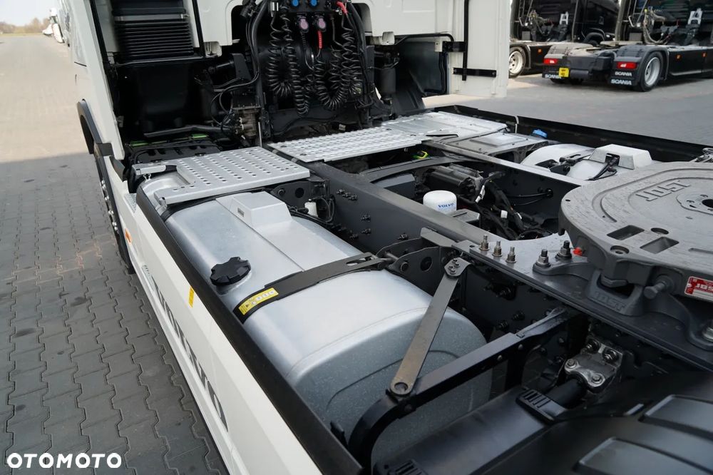 Volvo FH 460 / I-SHIFT  / I-SAVE / TV / EURO 6 - 14