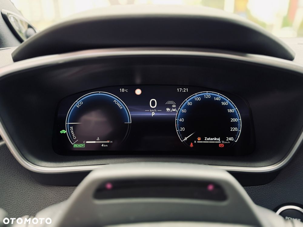 Toyota Corolla 1.8 Hybrid Executive - 23