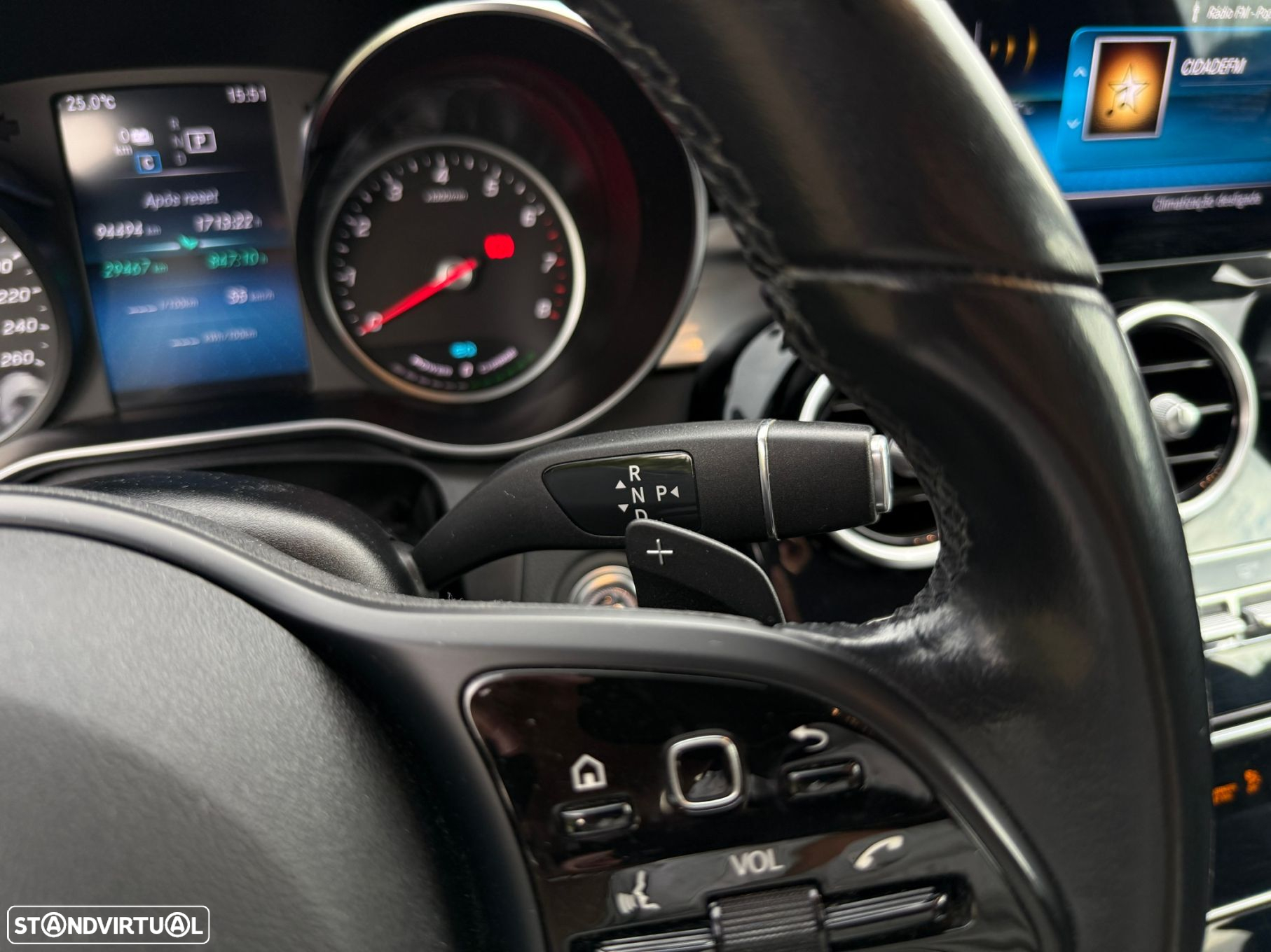 Mercedes-Benz C 300 e Avantgarde - 36