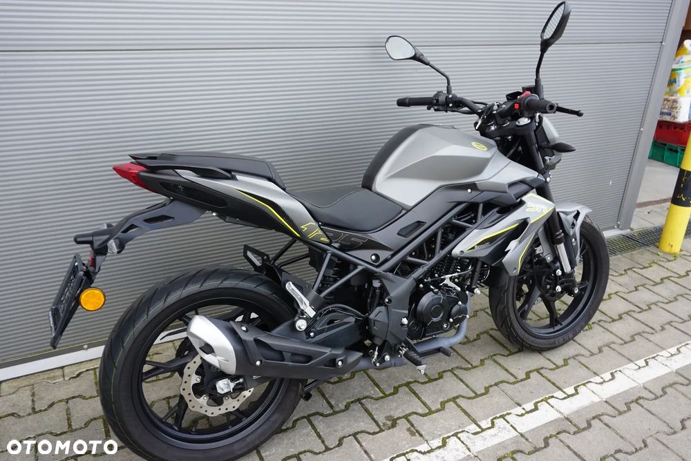 Benelli BN 125 - 3