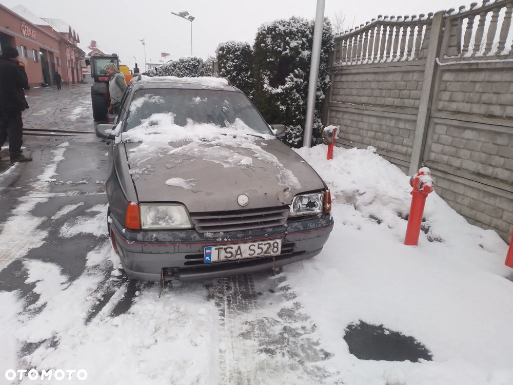 OPEL KADETT E LIFT 89-91    FELGI STALOWE KOMPLET - 5